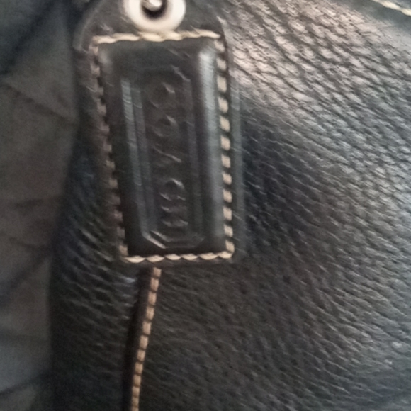 Coach Chelsea Shoulder Bag - Picture 6 of 8